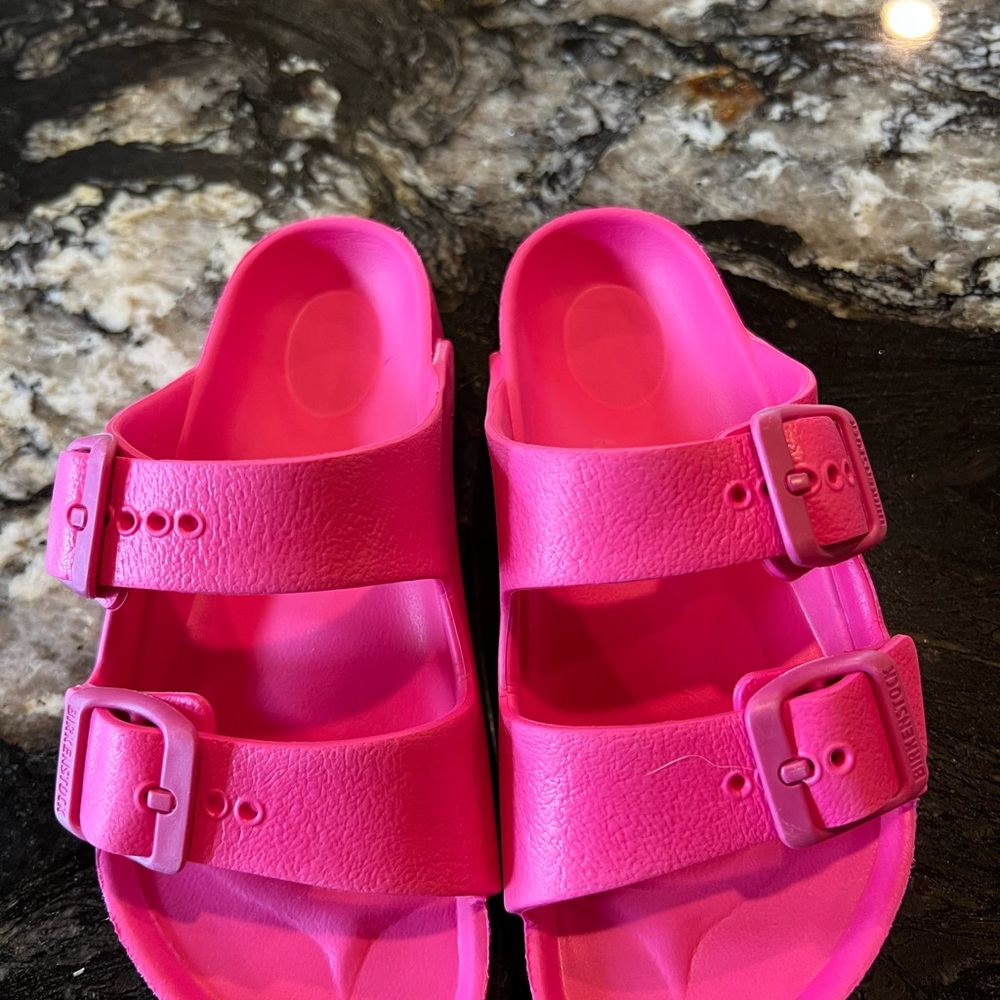 Toddler Birkenstock Sandal Size 10-10.5. Like New